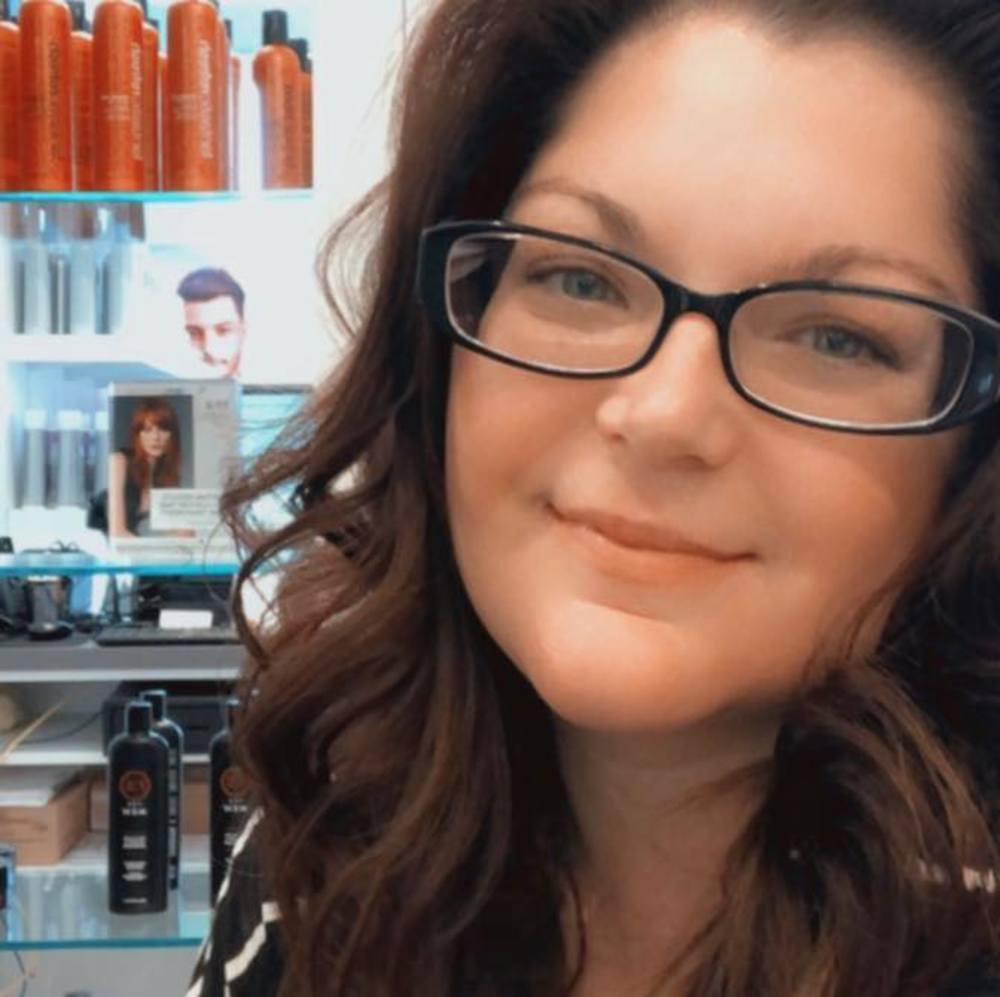 Meet your Posher, Melissa